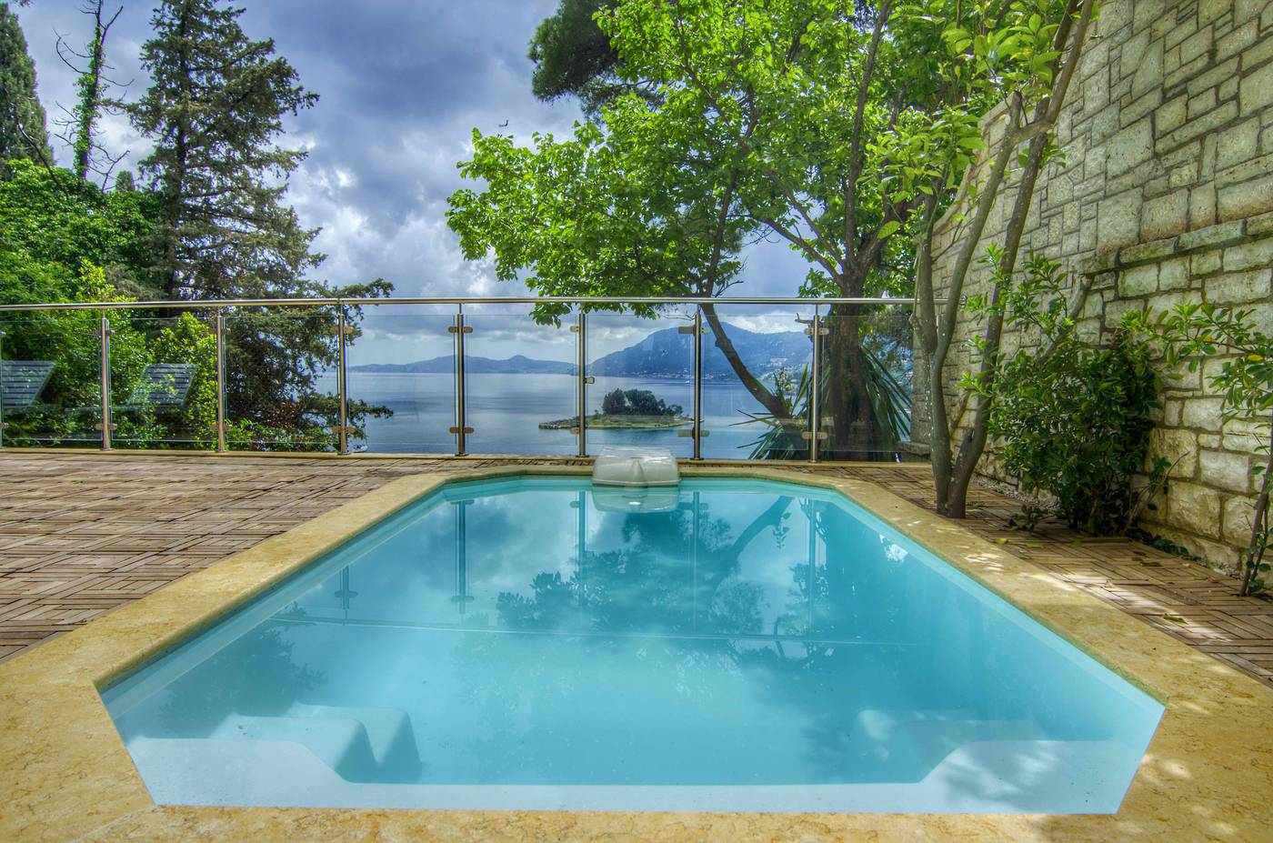 Corfu-Holiday-Palace-Room-14