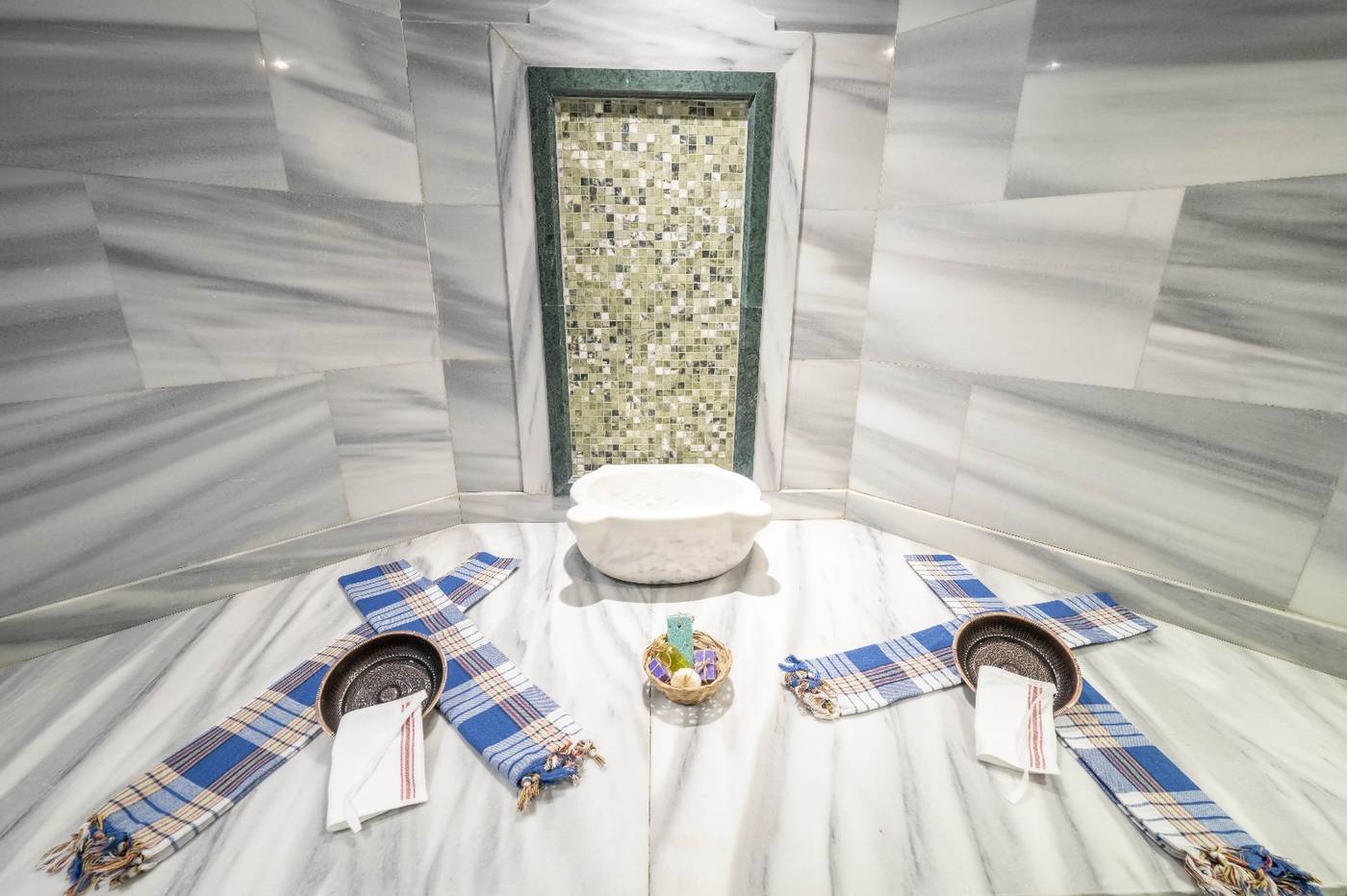 The-Central-Palace-Boutique-General-view-55