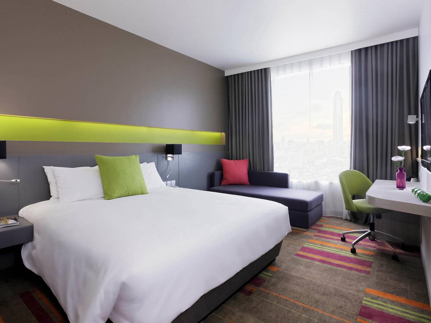 Mercure-Bangkok-Siam-Room-16