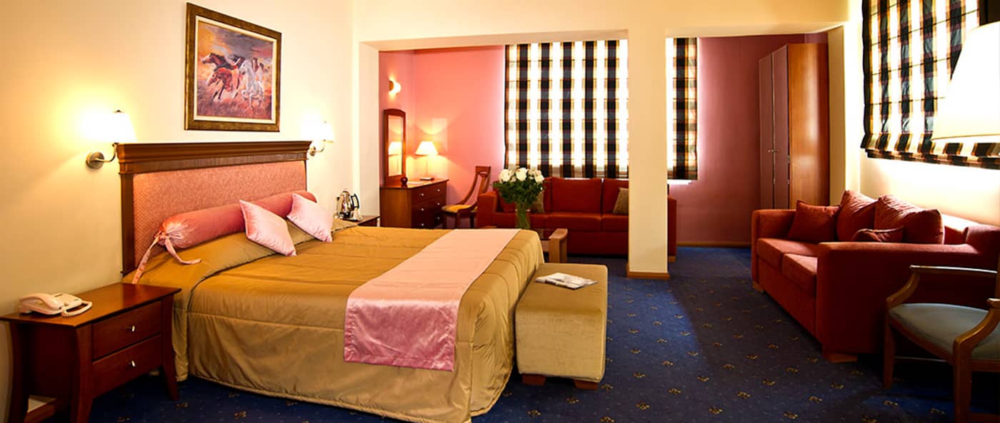 Congo-Palace-Hotel-Room-24