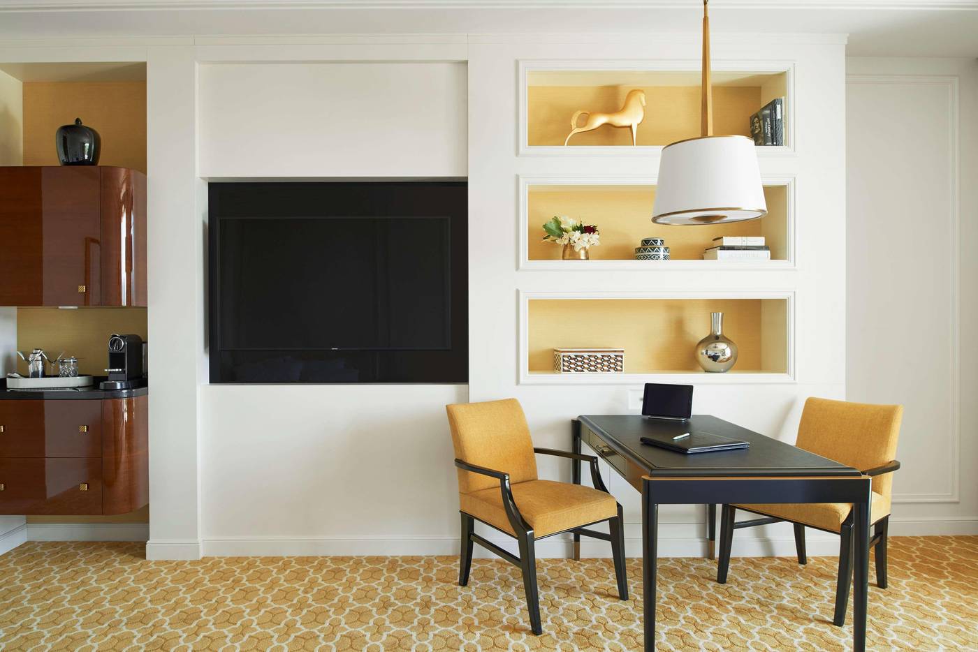 Waldorf-Astoria-Beverly-Hills--CA-Room-45