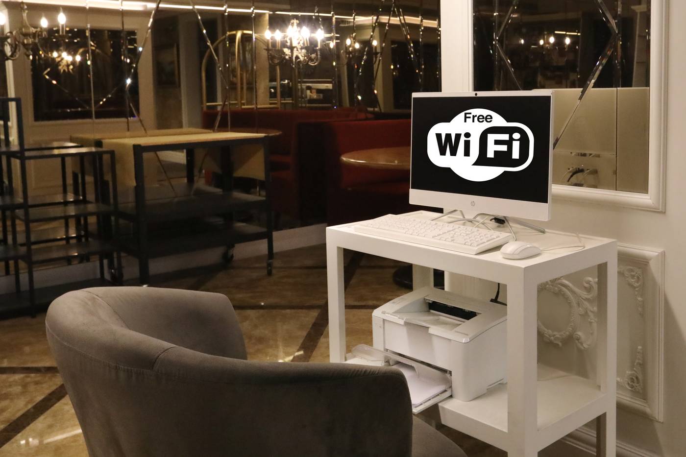 Skalion-Hotel---Spa-Lobby-24