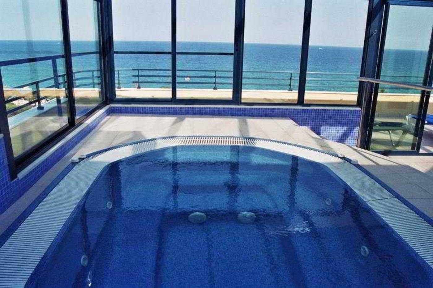 Blaucel-Pool-29
