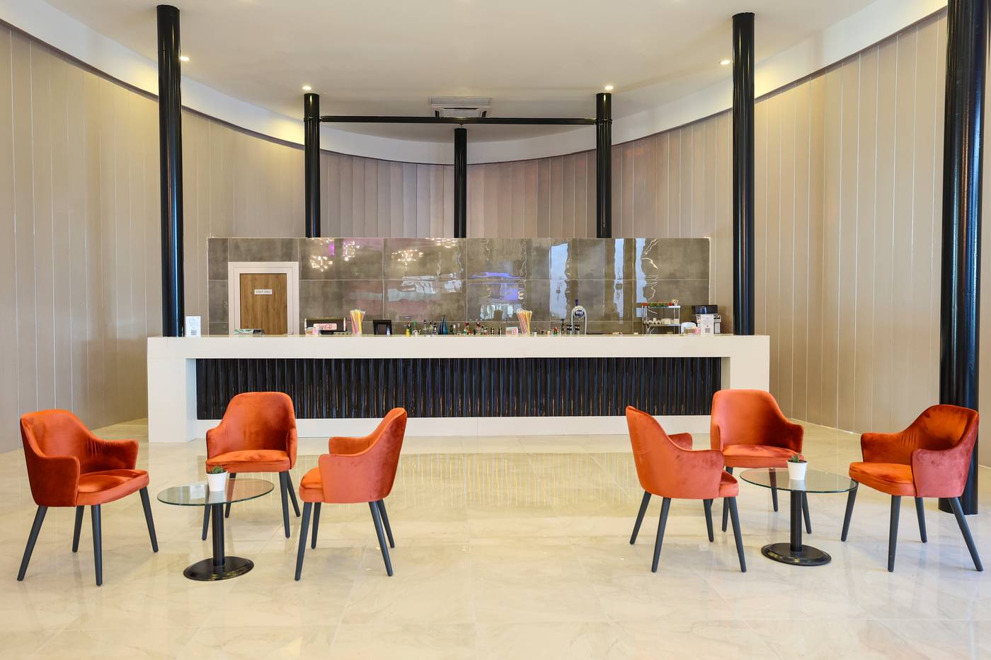 Crystal-Centro-Bar-37