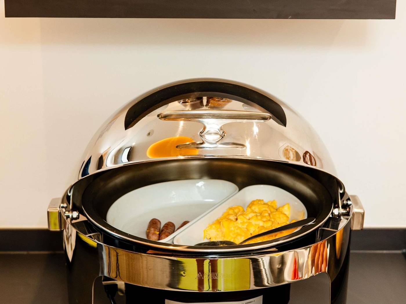 ibis-Styles-Paris-La-Defense-Courbevoie-Restaurant-33