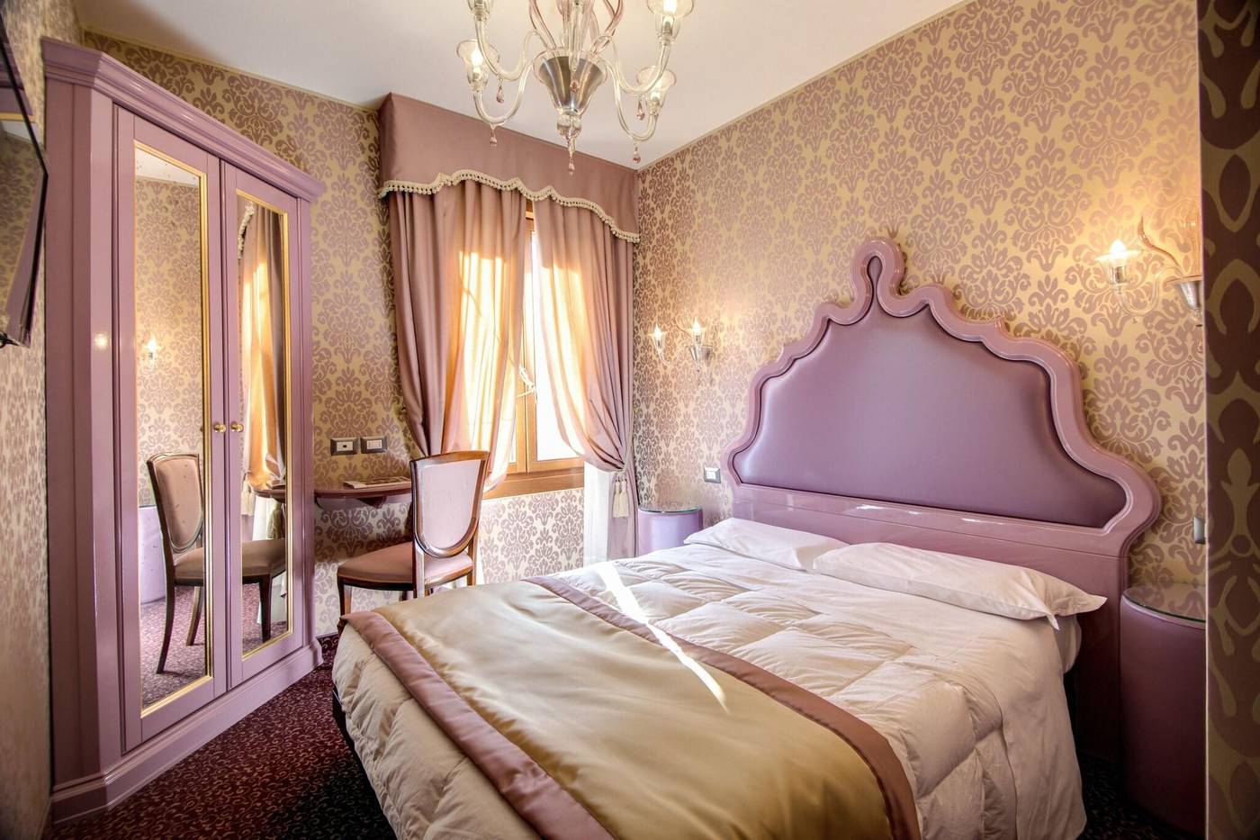 Domus-Cavanis-Venezia-Room-5