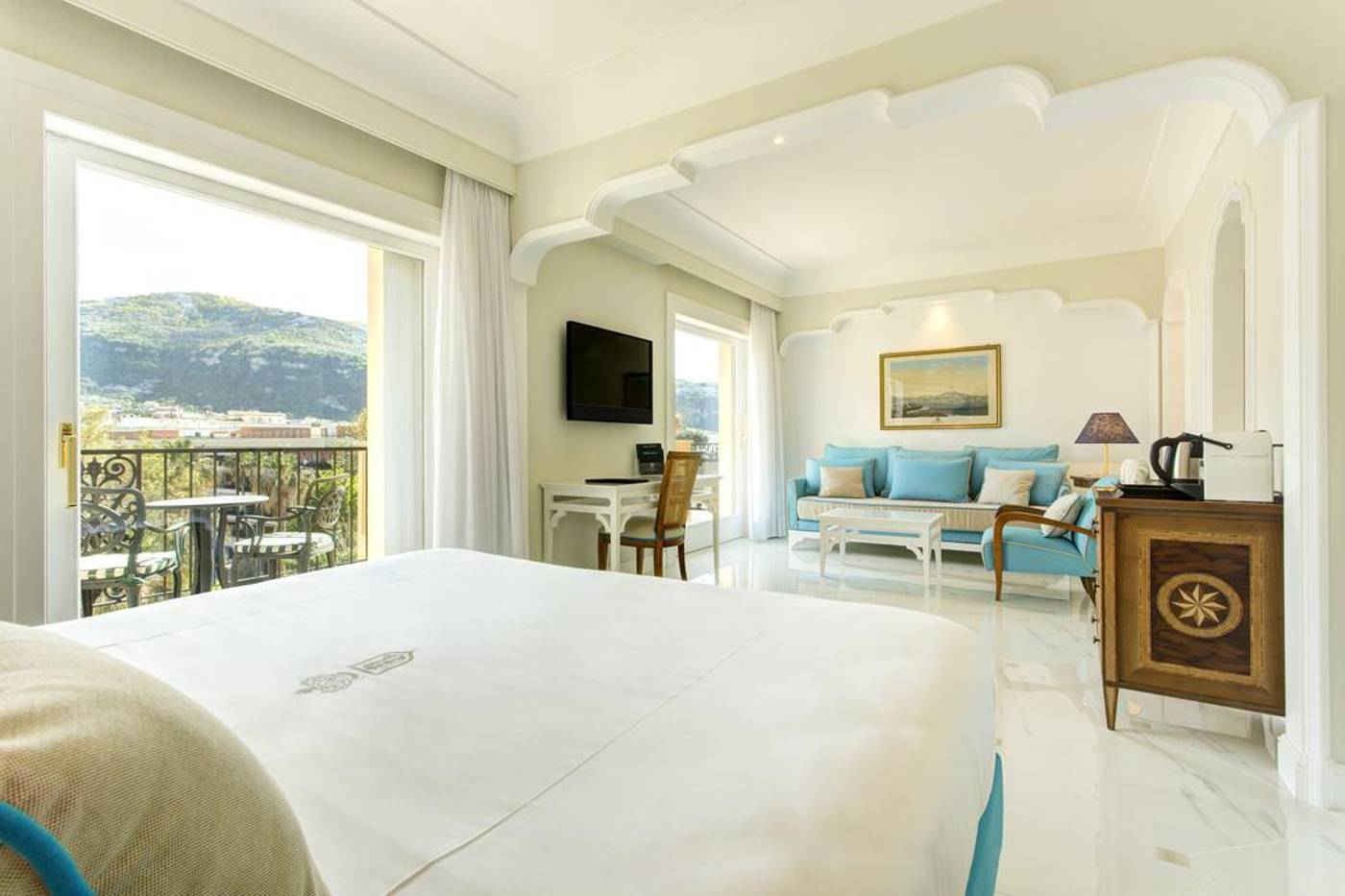 Grand-Hotel-Royal-Room-38