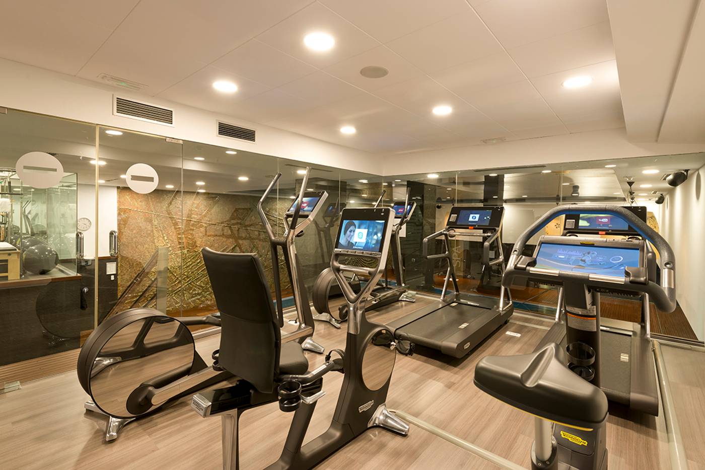 Miguel-Angel-by-BlueBay-Sports-and-Entertainment-31