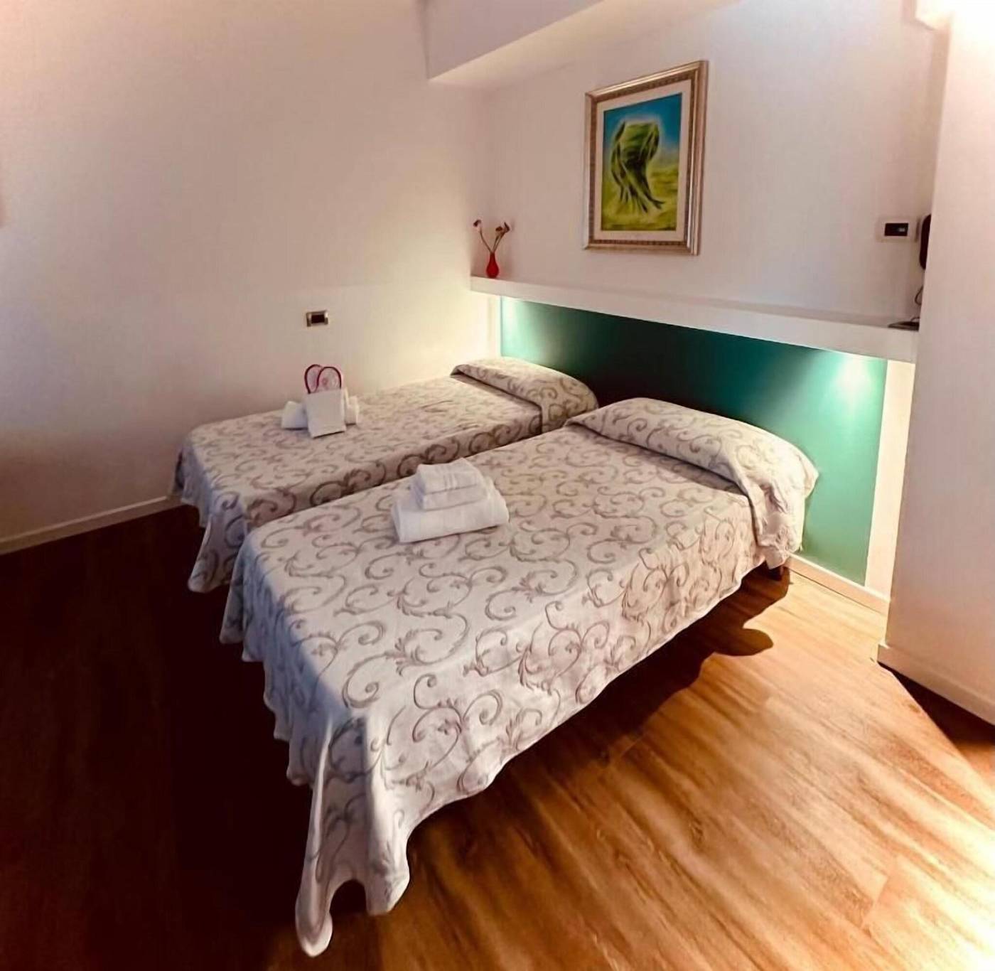 Domus-Ciliota-Room-7