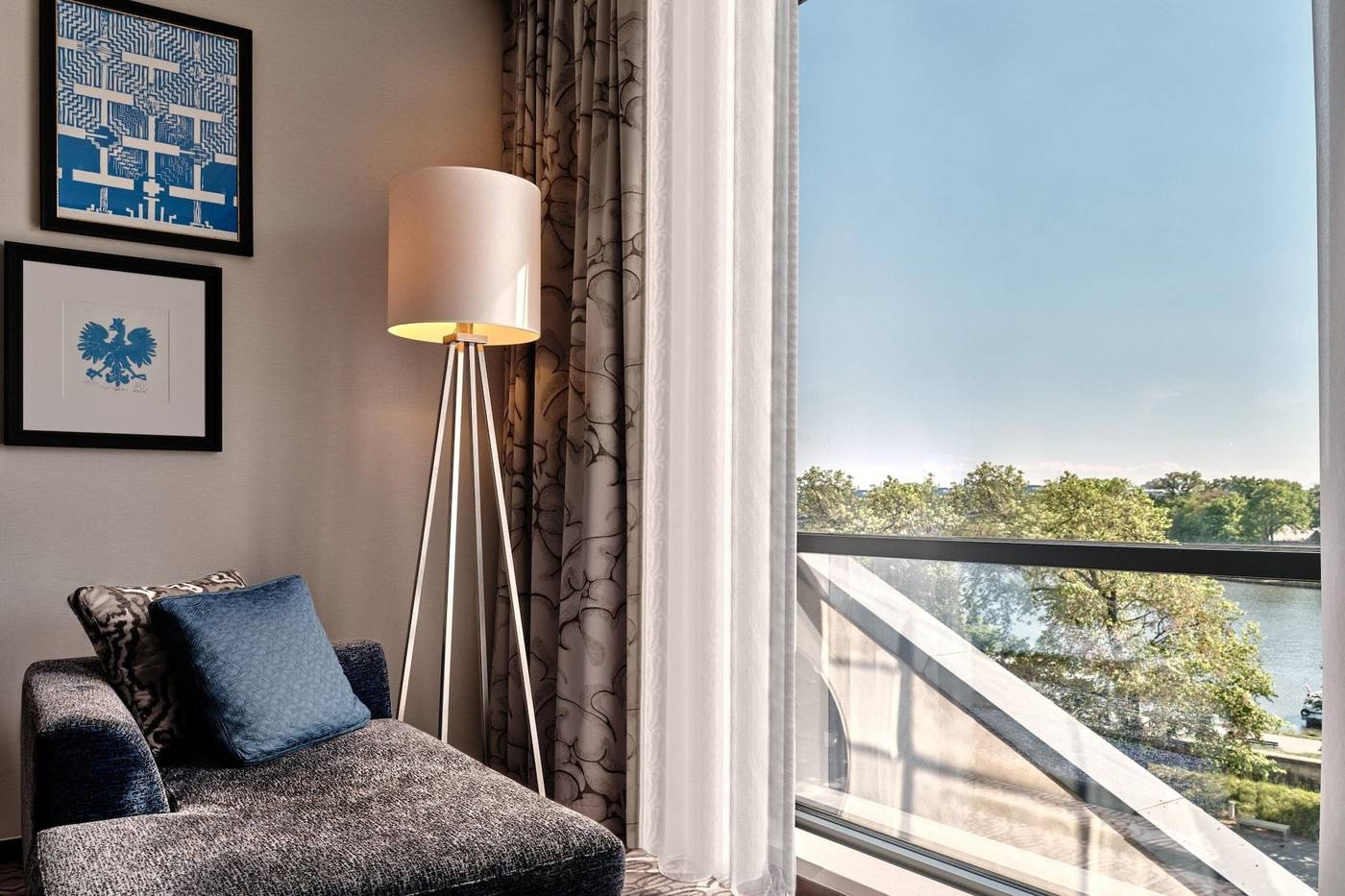 Sheraton-Grand-Krakow-Room-44