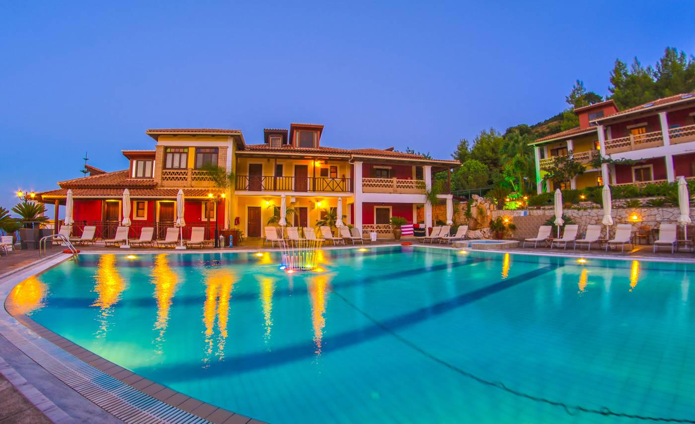 Sea-View-Village-Pool-1