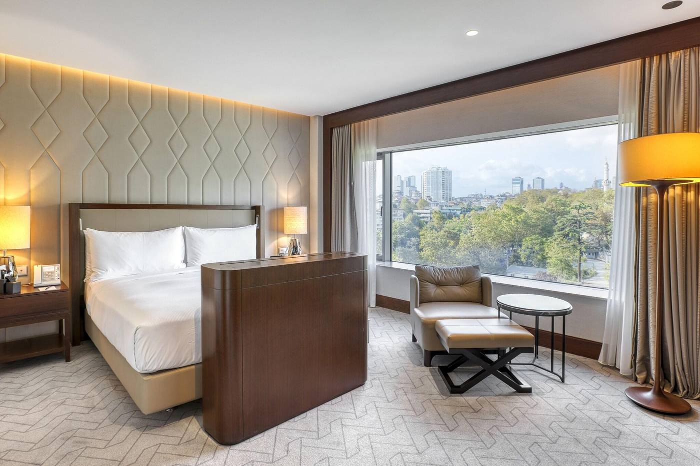 Conrad-Istanbul-Bosphorus-Room-40