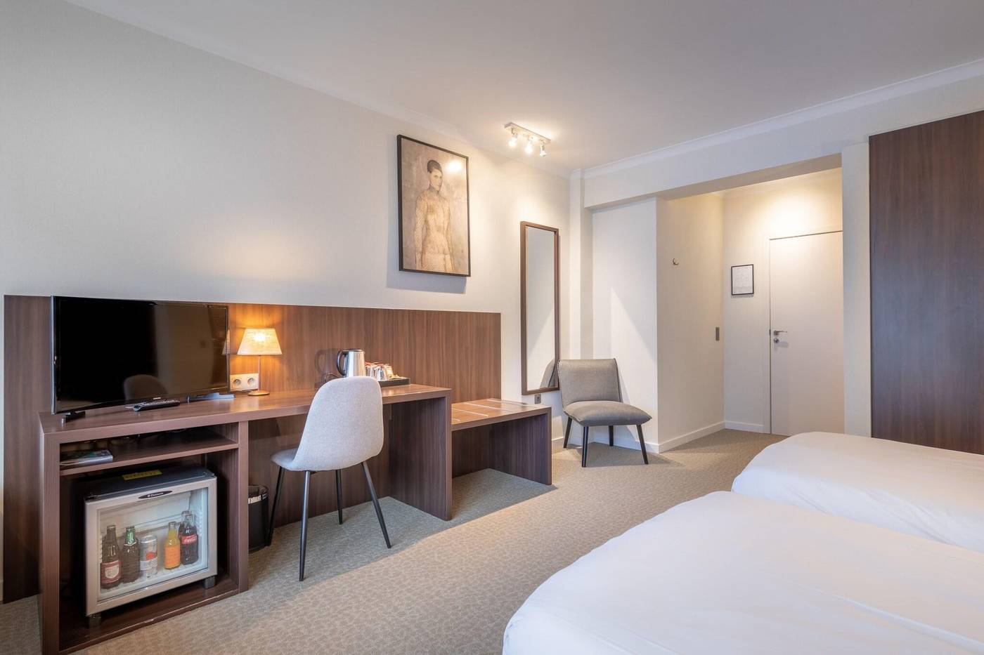 Carlton Hotel-Belgium-GHENT-General view-2