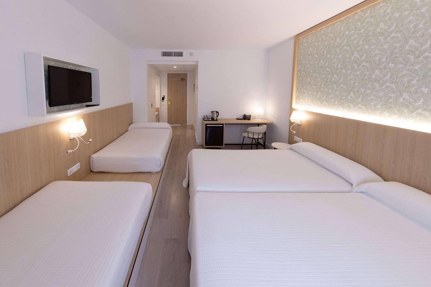 Sercotel-Carlos-III-Room-14