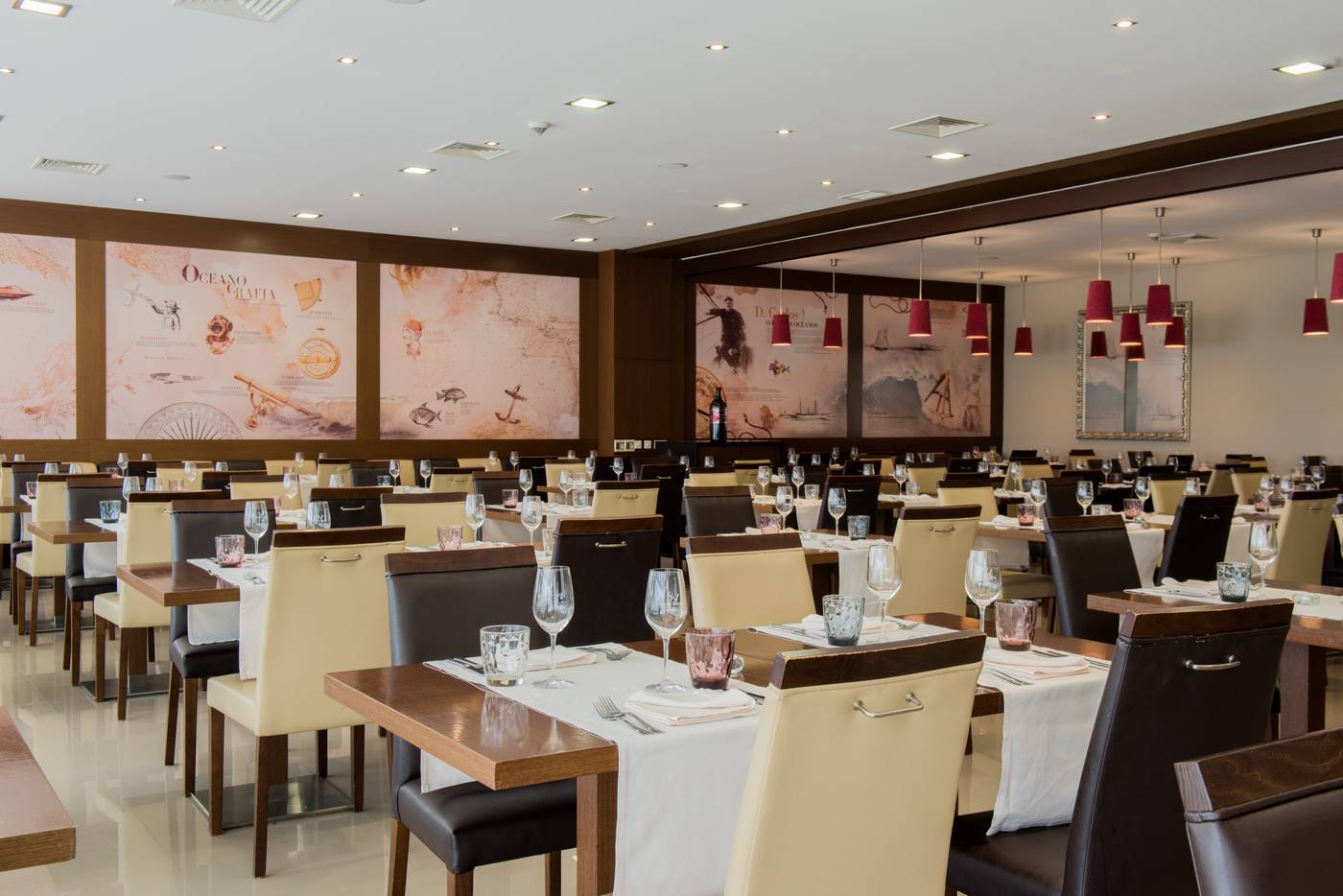 Vila-Gale-Village-Cascais-Restaurant-30