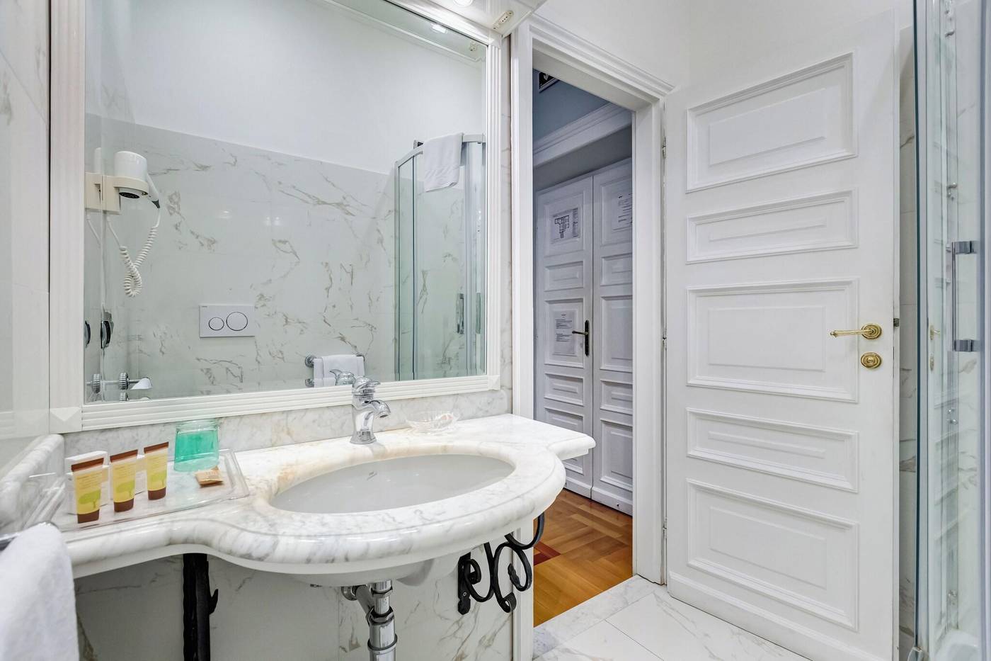 Residenza-Cellini-Room-35