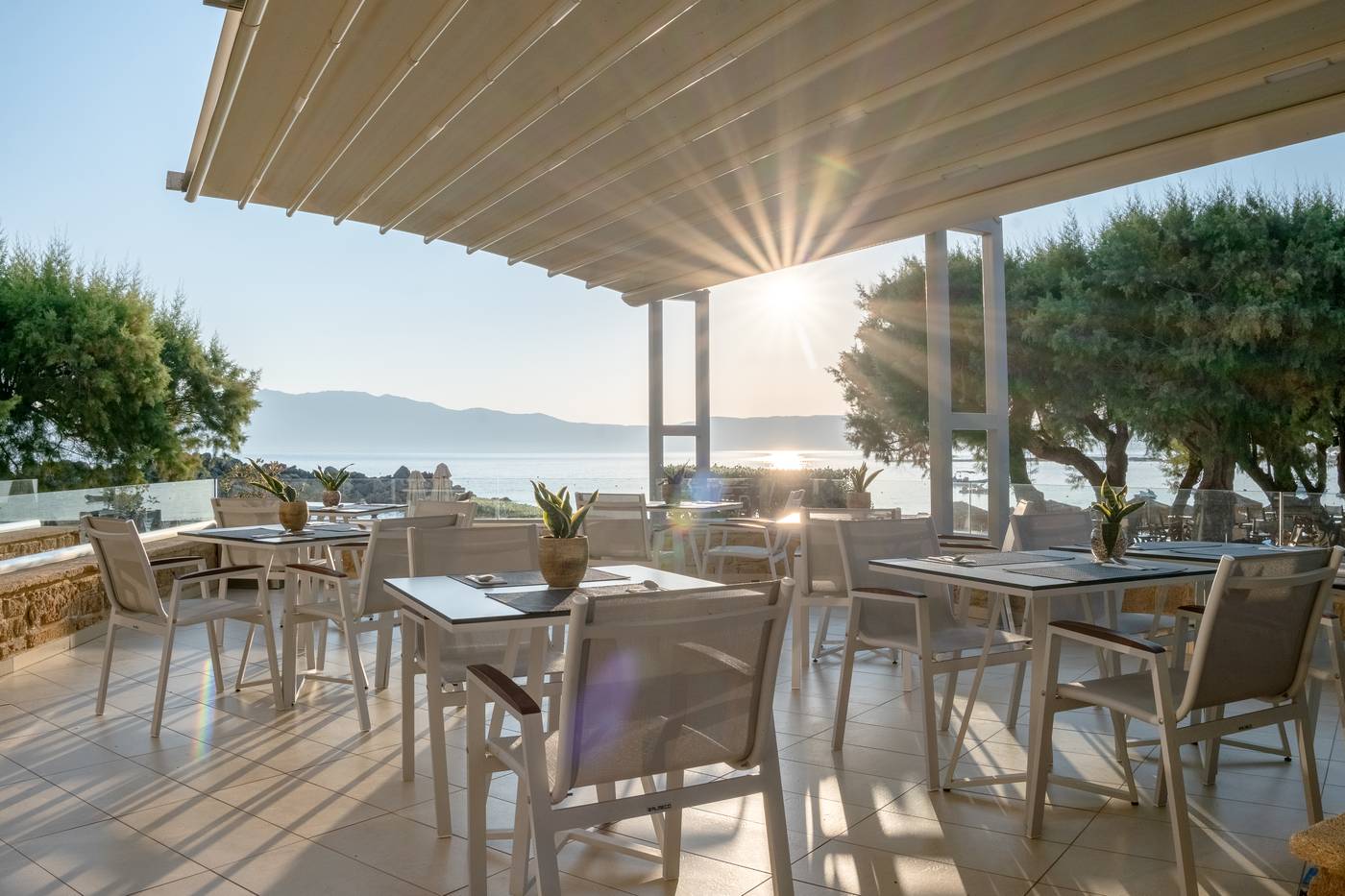 Molos-Bay-Bar-16