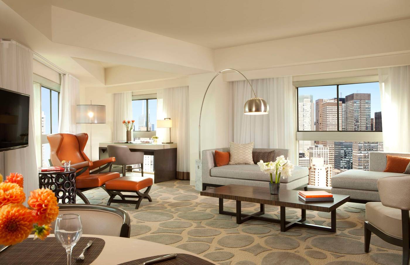 Millennium-Hilton-New-York-One-UN-Plaza-Room-20
