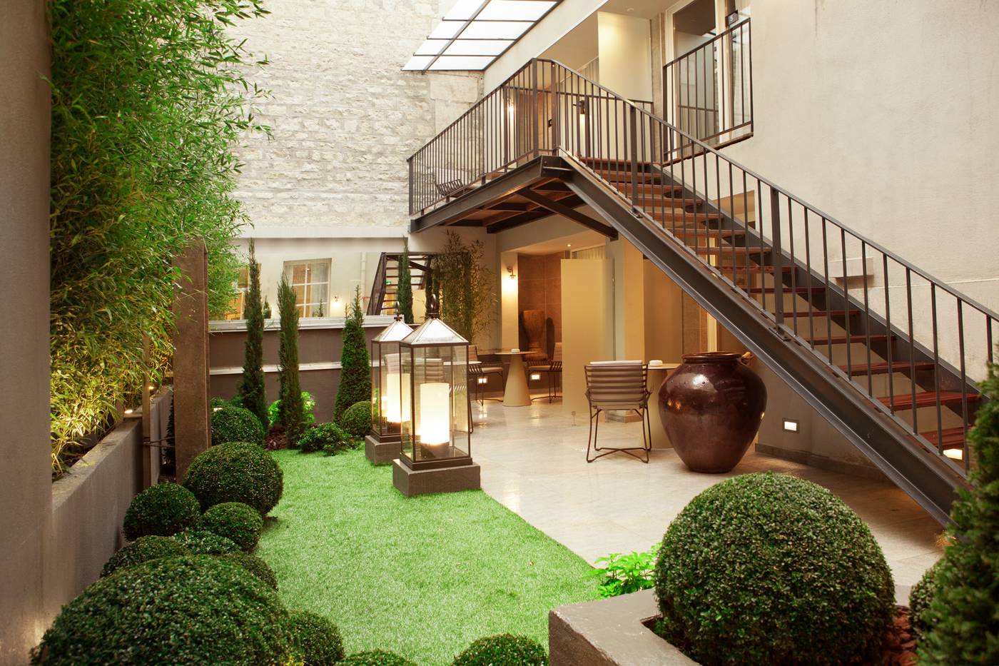 Hotel-La-Lanterne---Sp-Terrace-12