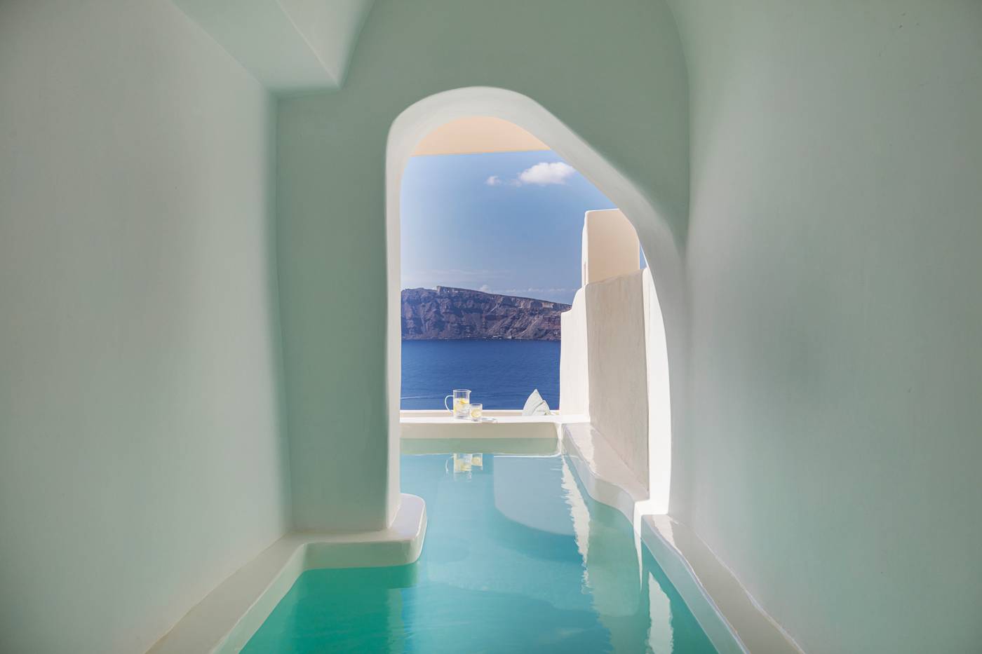 Canaves-Oia-Suites---Adults-Only-Room-52
