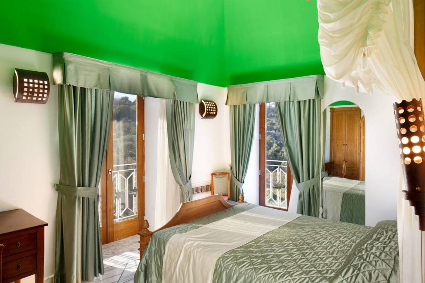 Casale-Russo-Room-13