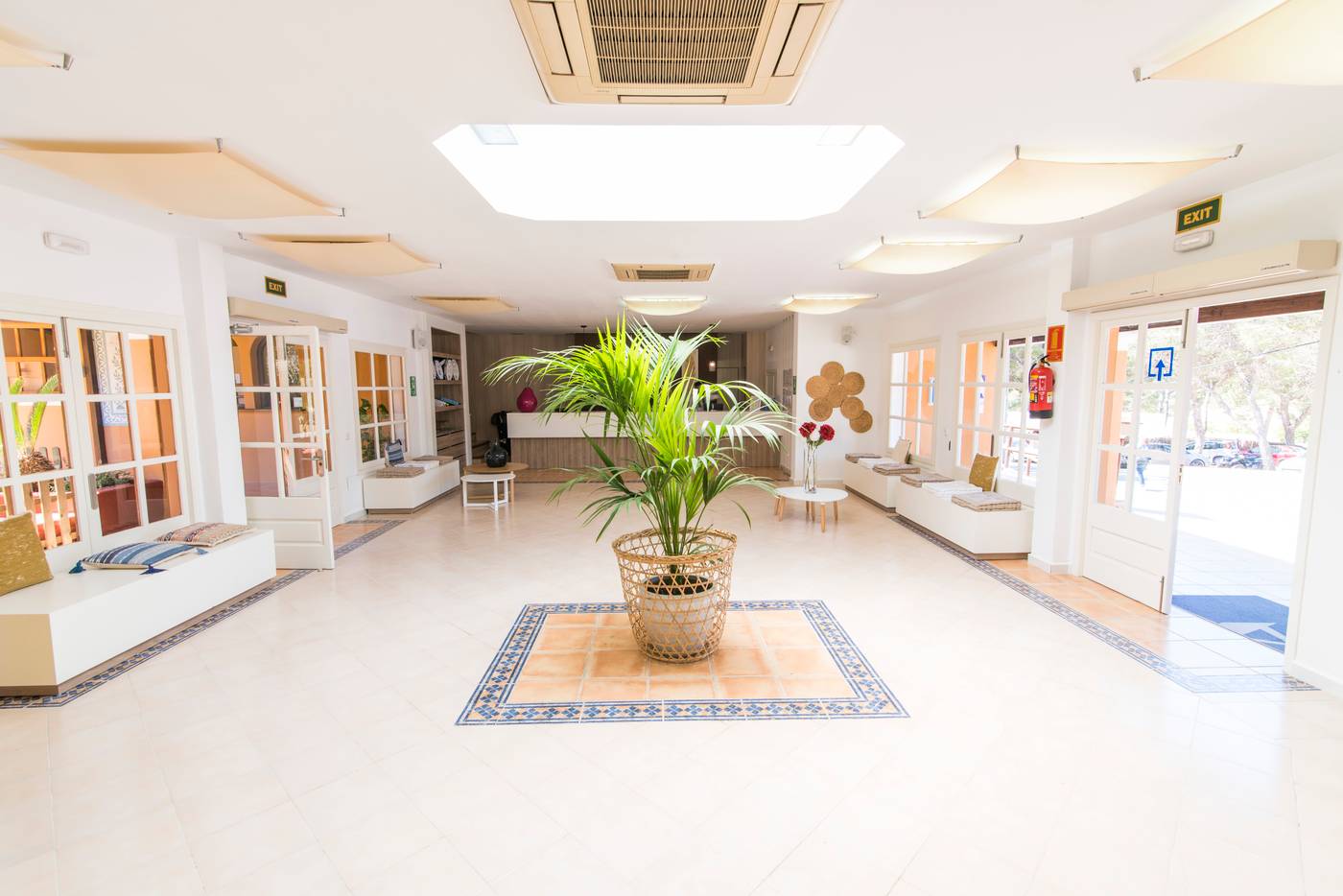 Azuline-Club-Cala-Martina-Ibiza-Lobby-63