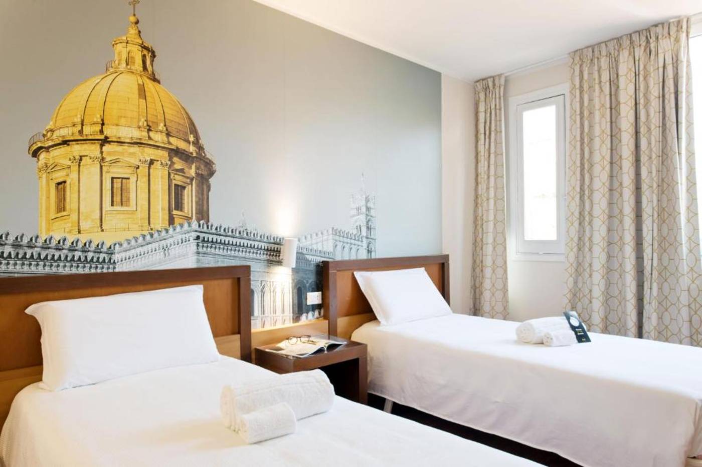 B-B-Hotel-Palermo-Quattro-Canti-Room-11