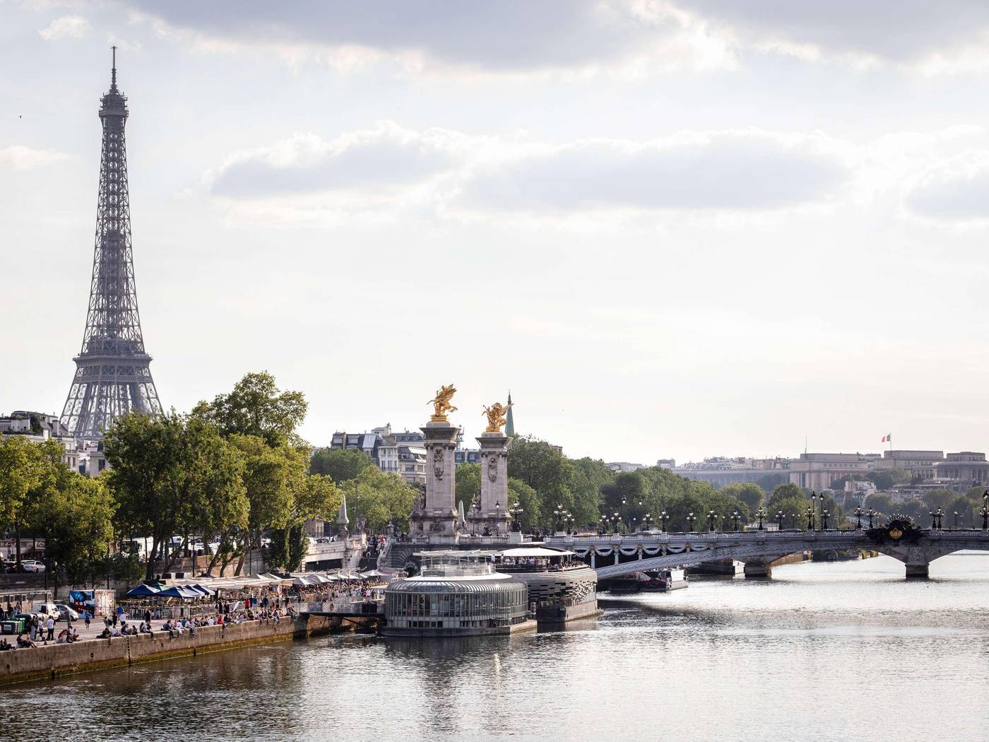 ibis-Styles-Paris-Batignolles-Sports-and-Entertainment-61