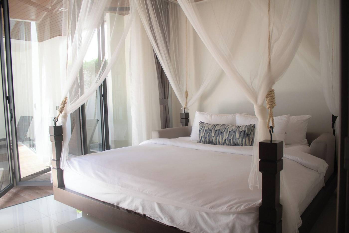 MIDA-Grande-Resort-Phuket-Room-60