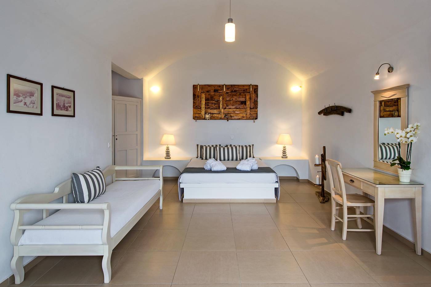 Apanemo Hotel-Greece-Akrotiri - SANTORINI-Room-6