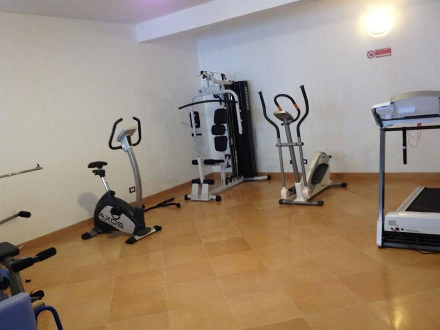 Astro-Suite-Hotel-Sports-and-Entertainment-32