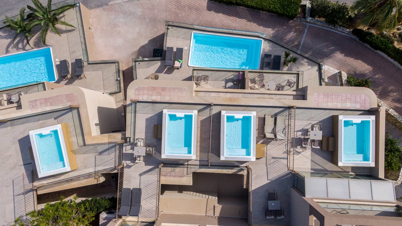 Athina-Palace-Resort---Spa-Room-17