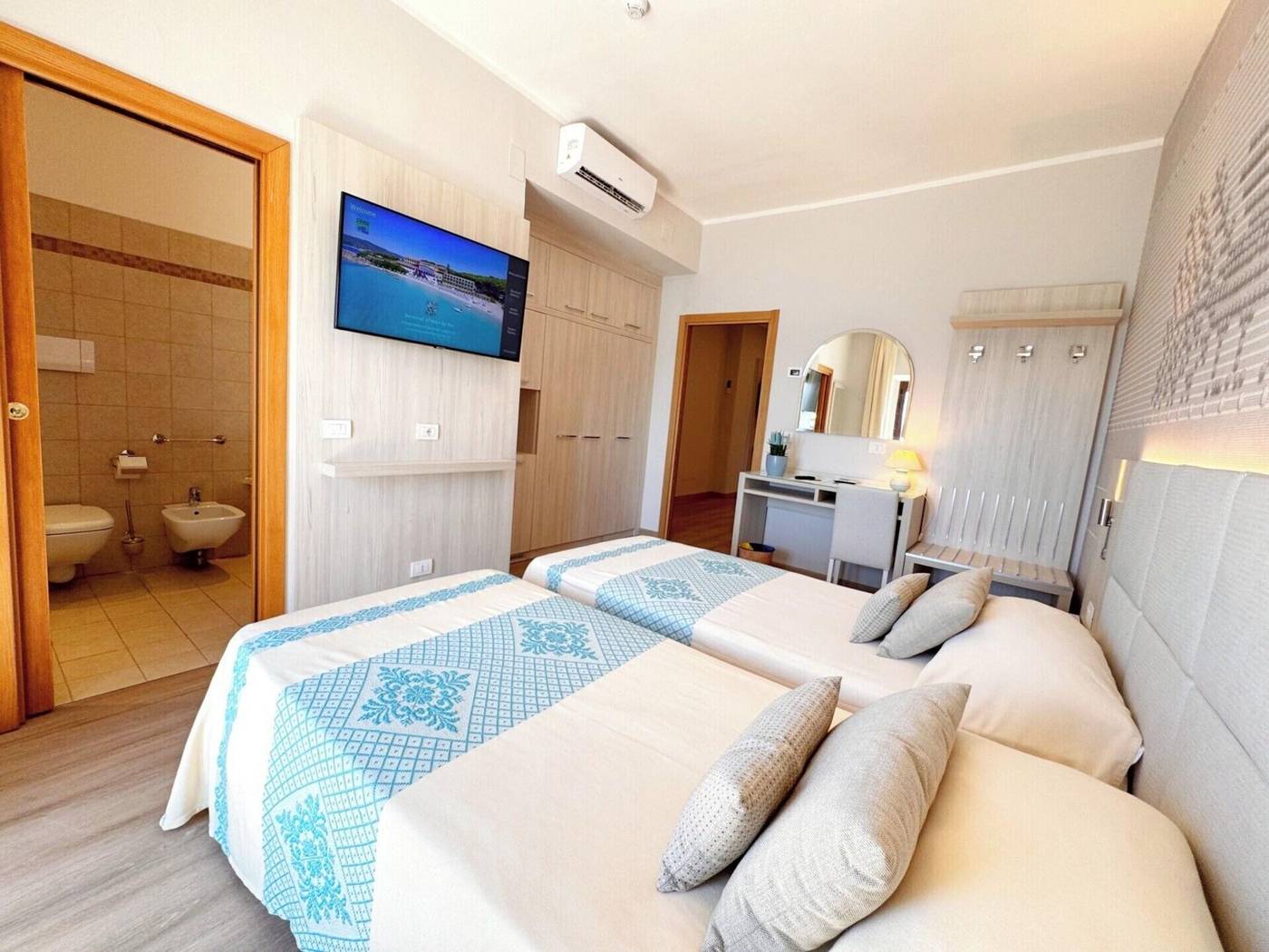 Hotel-Dei-Pini-Room-29