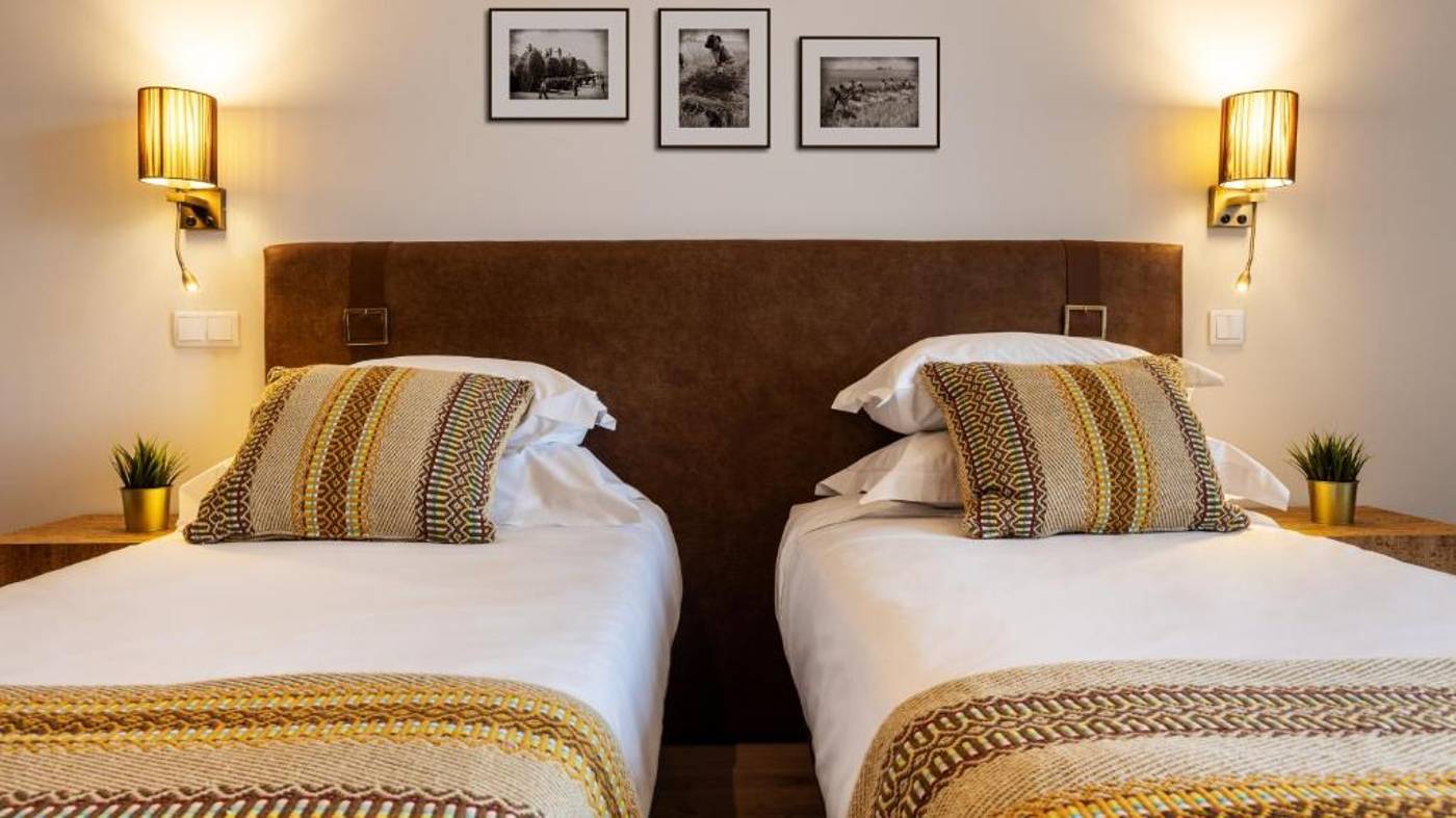 Evora-O-Cante-Hotel-Room-14