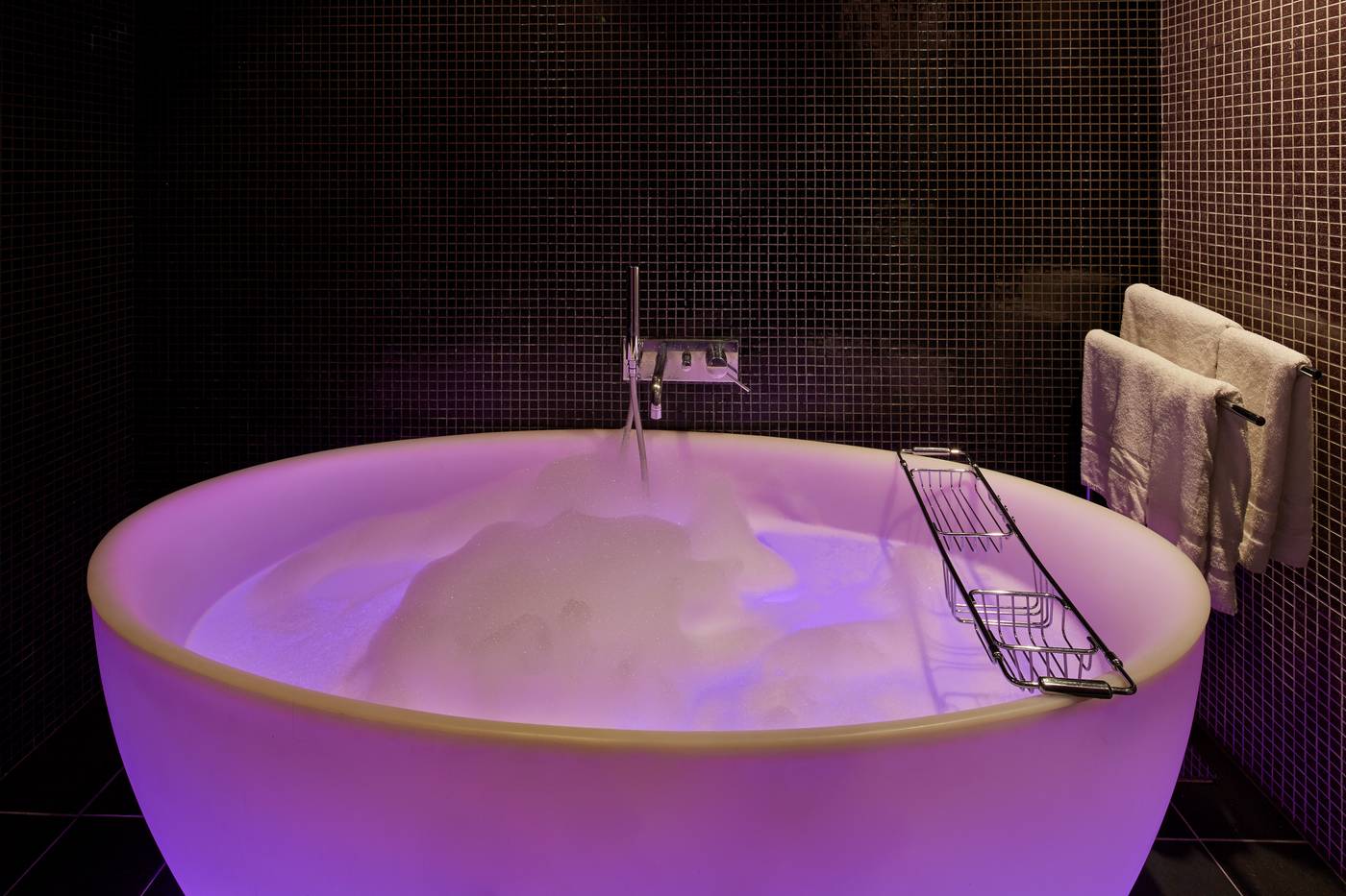 Hotel-Notre-Dame-Maitre-Albert-Room-48