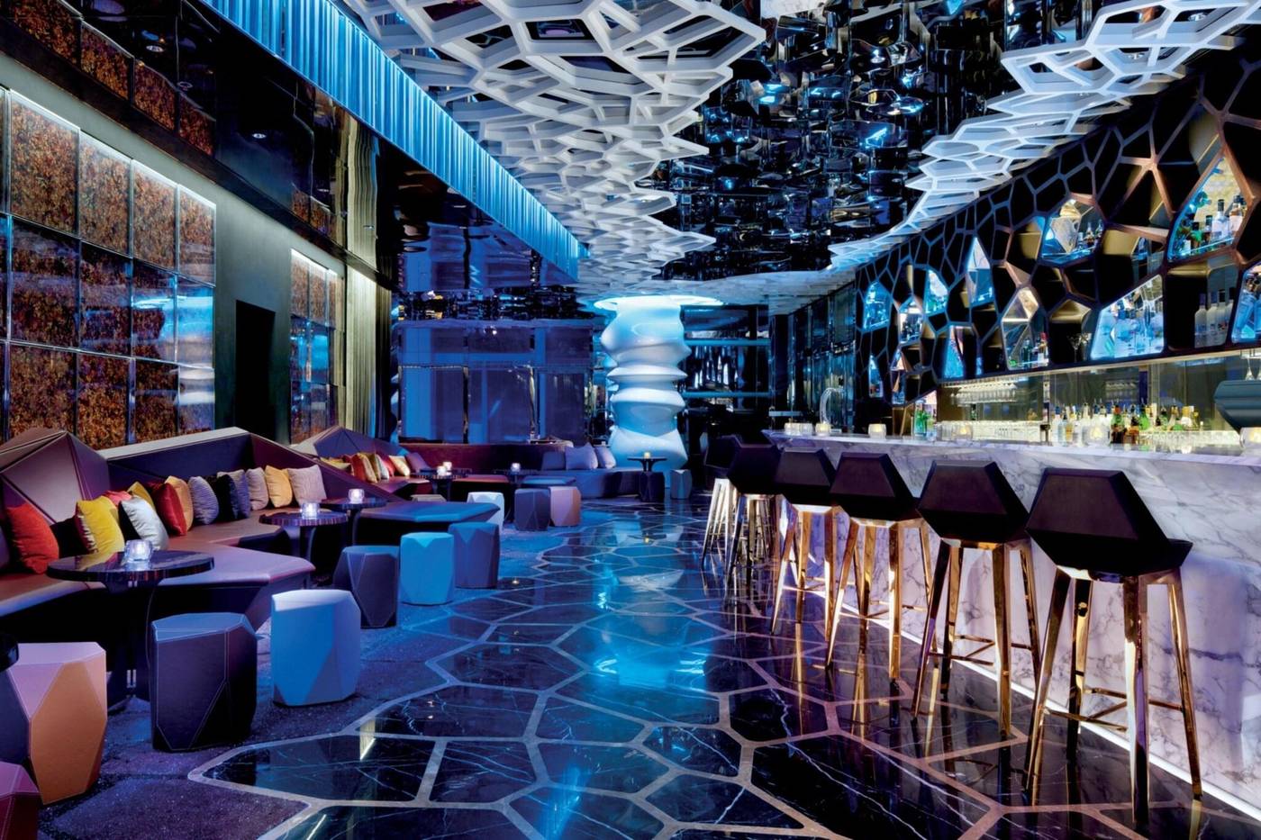 The-Ritz-Carlton--Hong-Kong-Restaurant-17