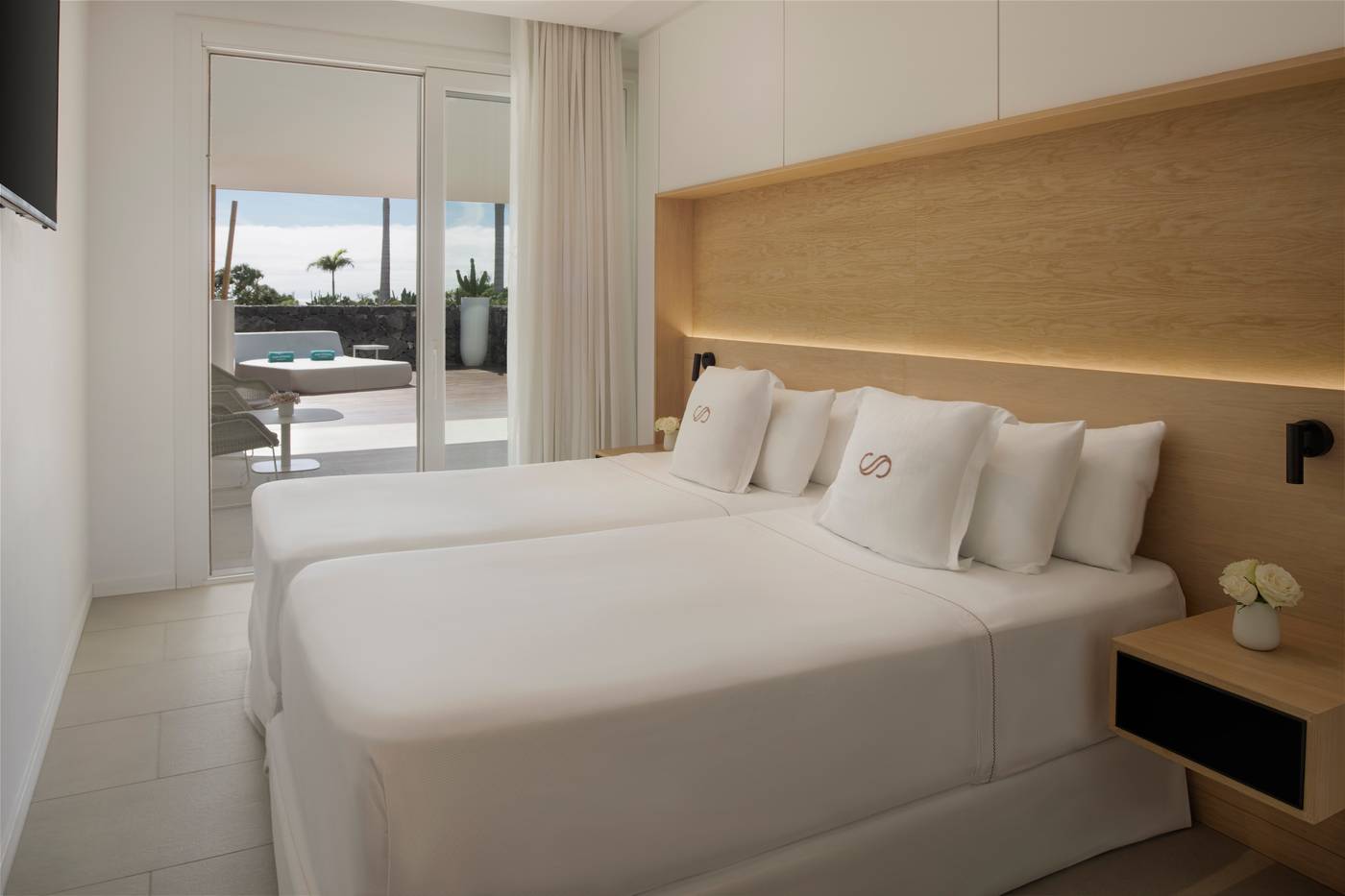 Royal-Hideaway-Corales-Suites--part-of-Barcel---Hotel-Group-Room-22