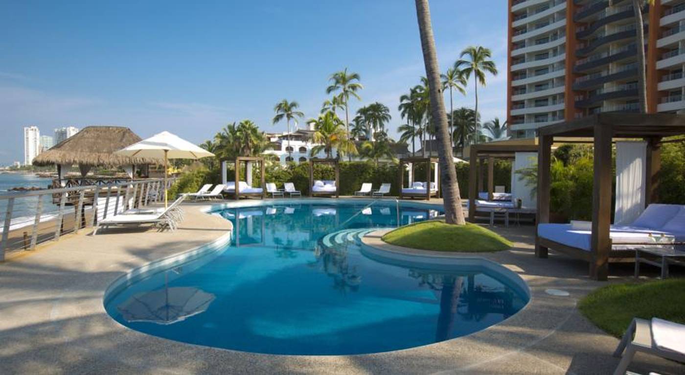 Sunset Plaza Beach Resort & Spa