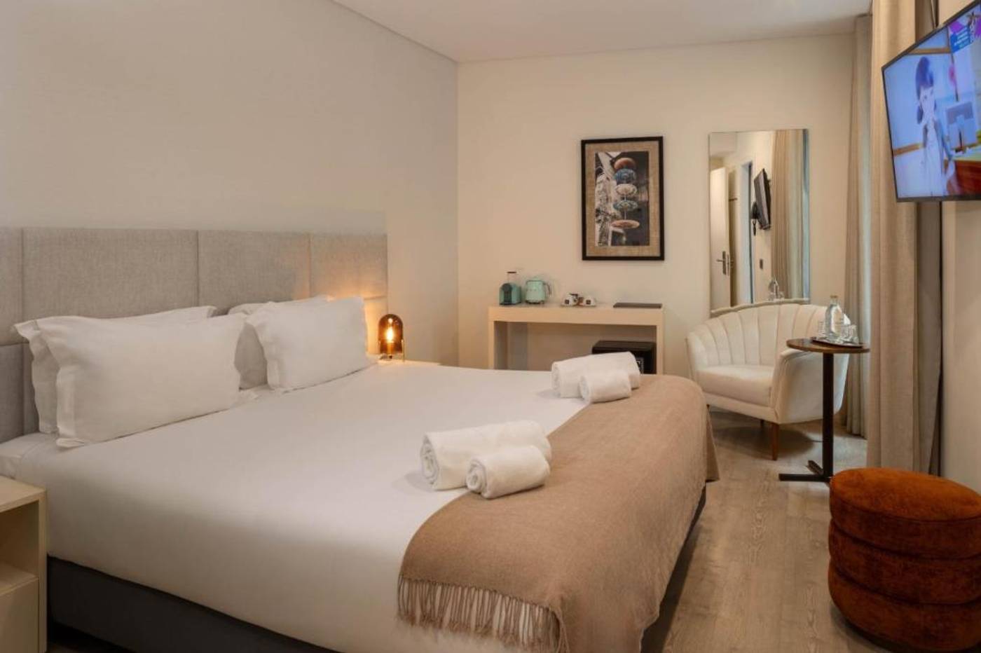 Next-Level-Premium-Hotels-Room-13