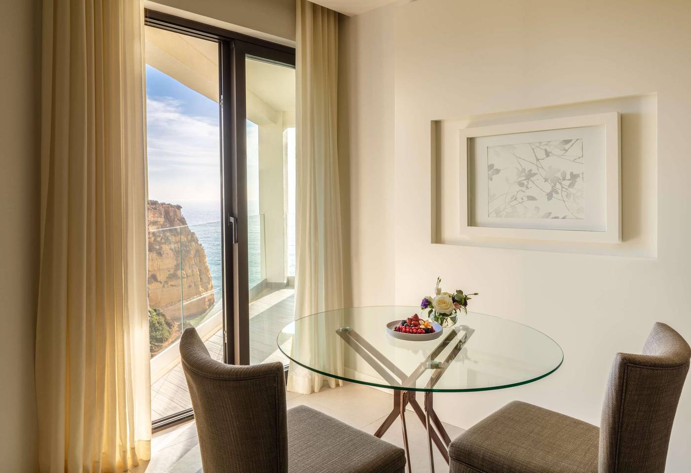 Tivoli-Carvoeiro-Algarve-Resort-Room-33