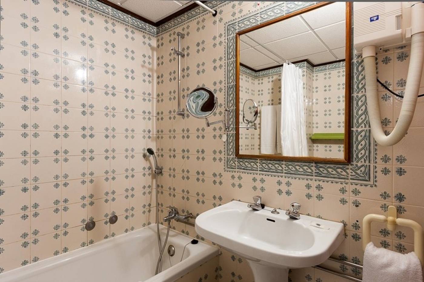 Apartamentos-do-Parque-Room-16