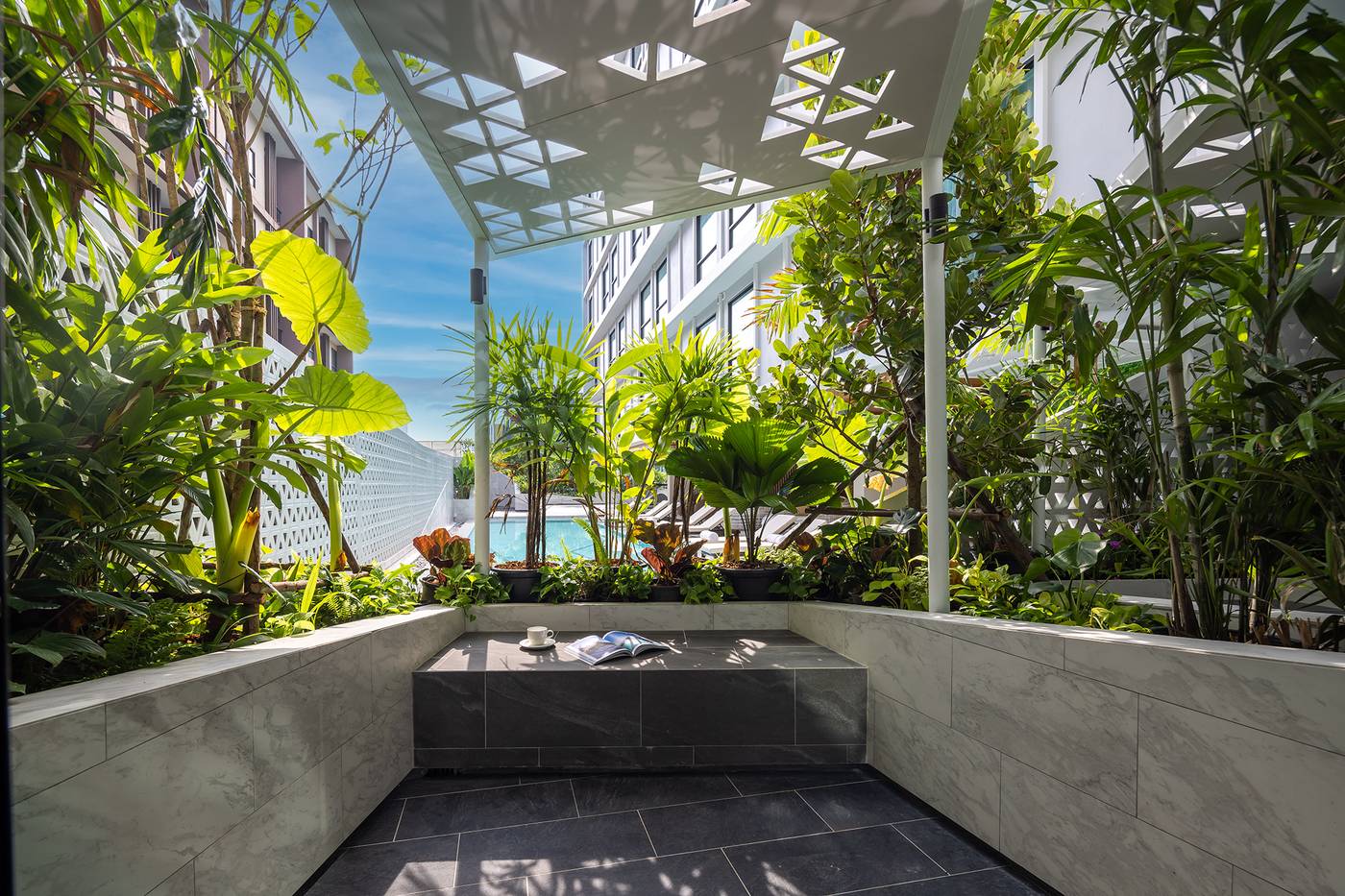 TRAVELODGE-PHUKET-TOWN-Room-3