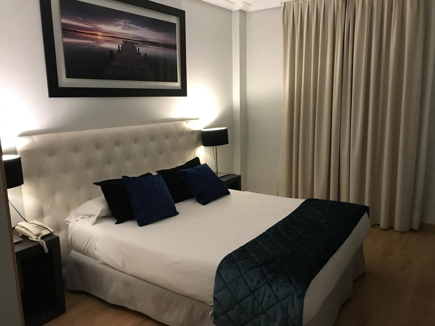 Hotel-Suites-Feria-de-Madrid-Room-20