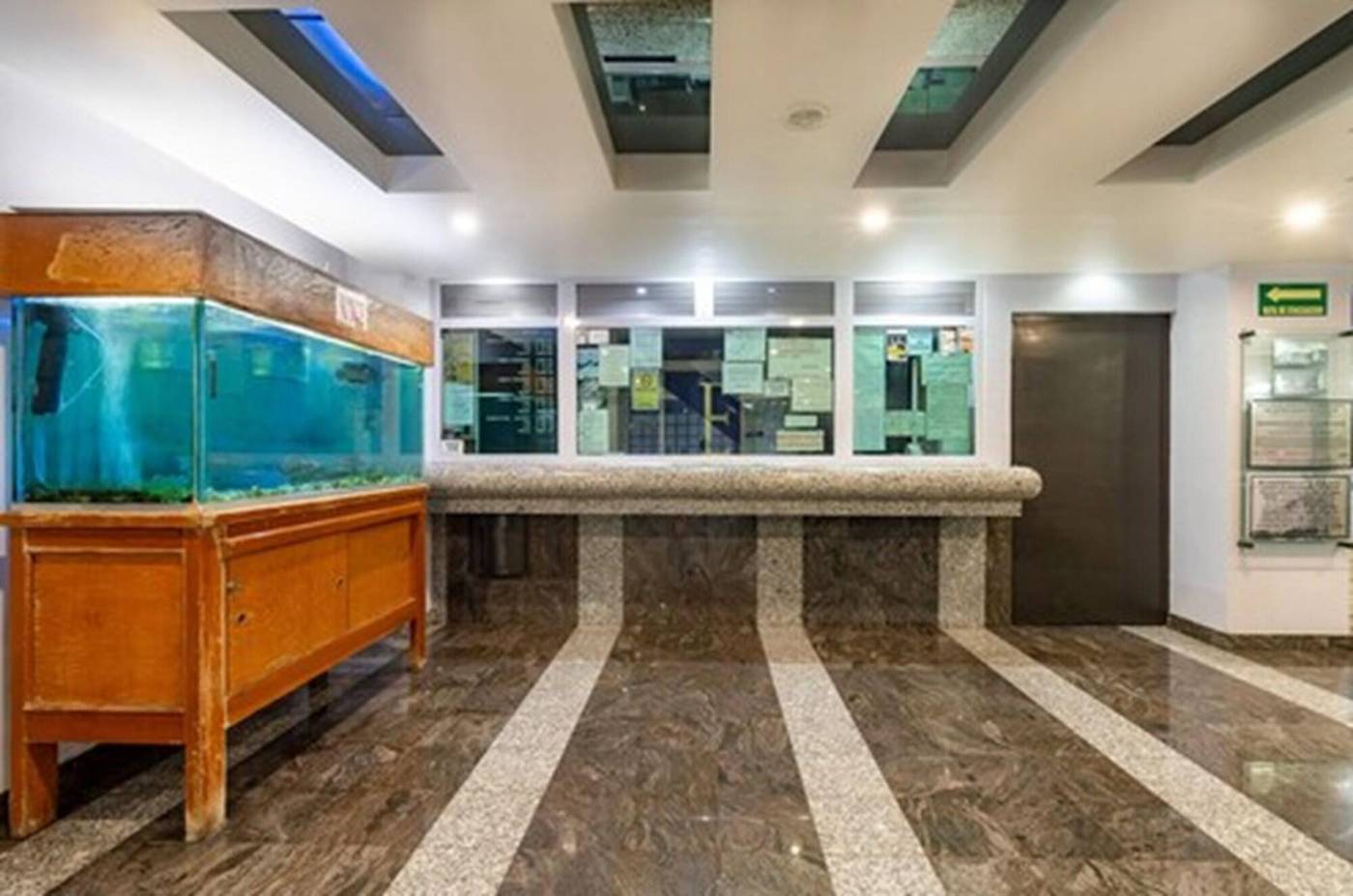 Hotel Embassy-Mexico-MEXICO CITY-Lobby-6