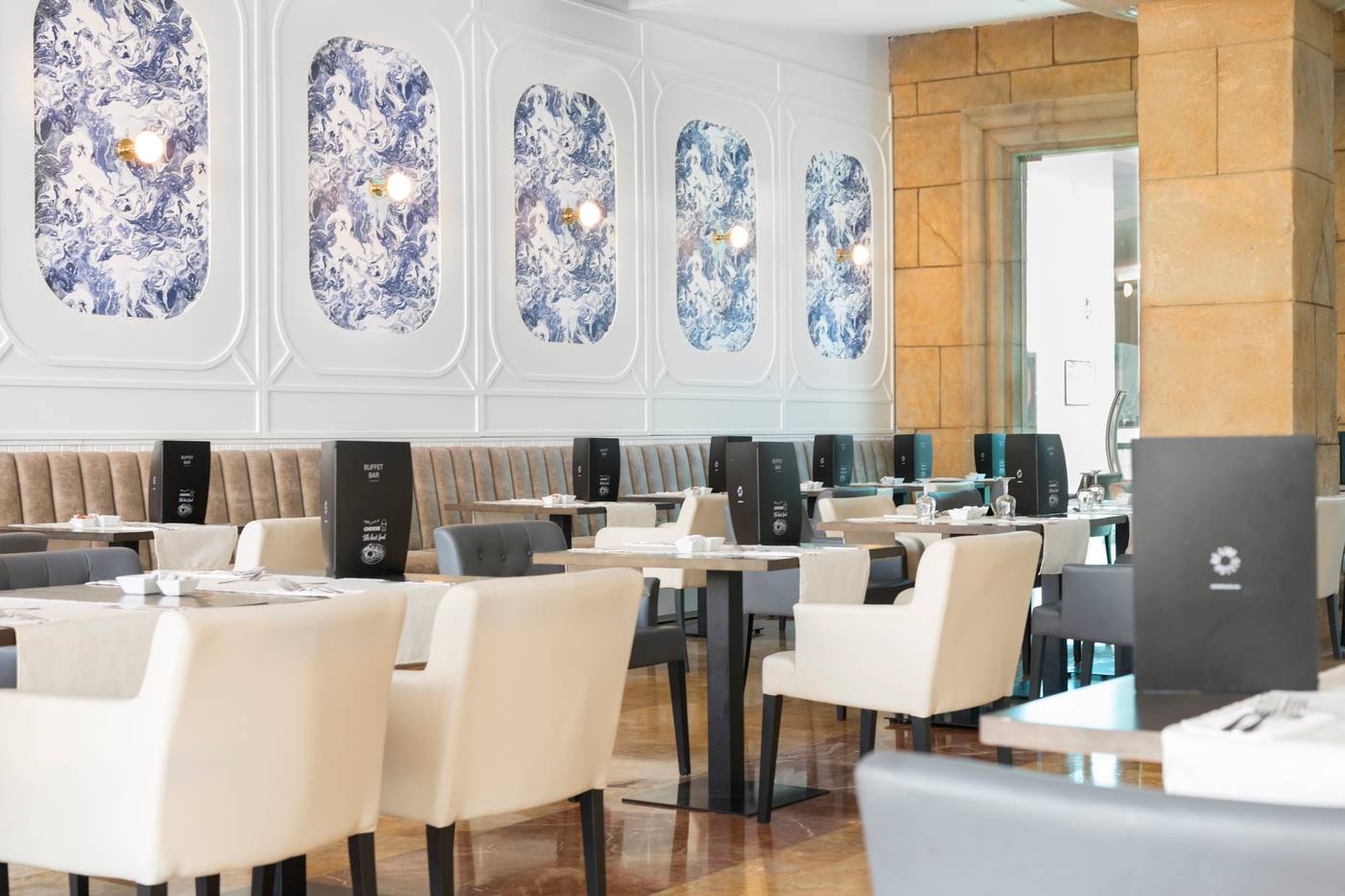 Be-Live-Experience-la-Ni----a-Restaurant-42