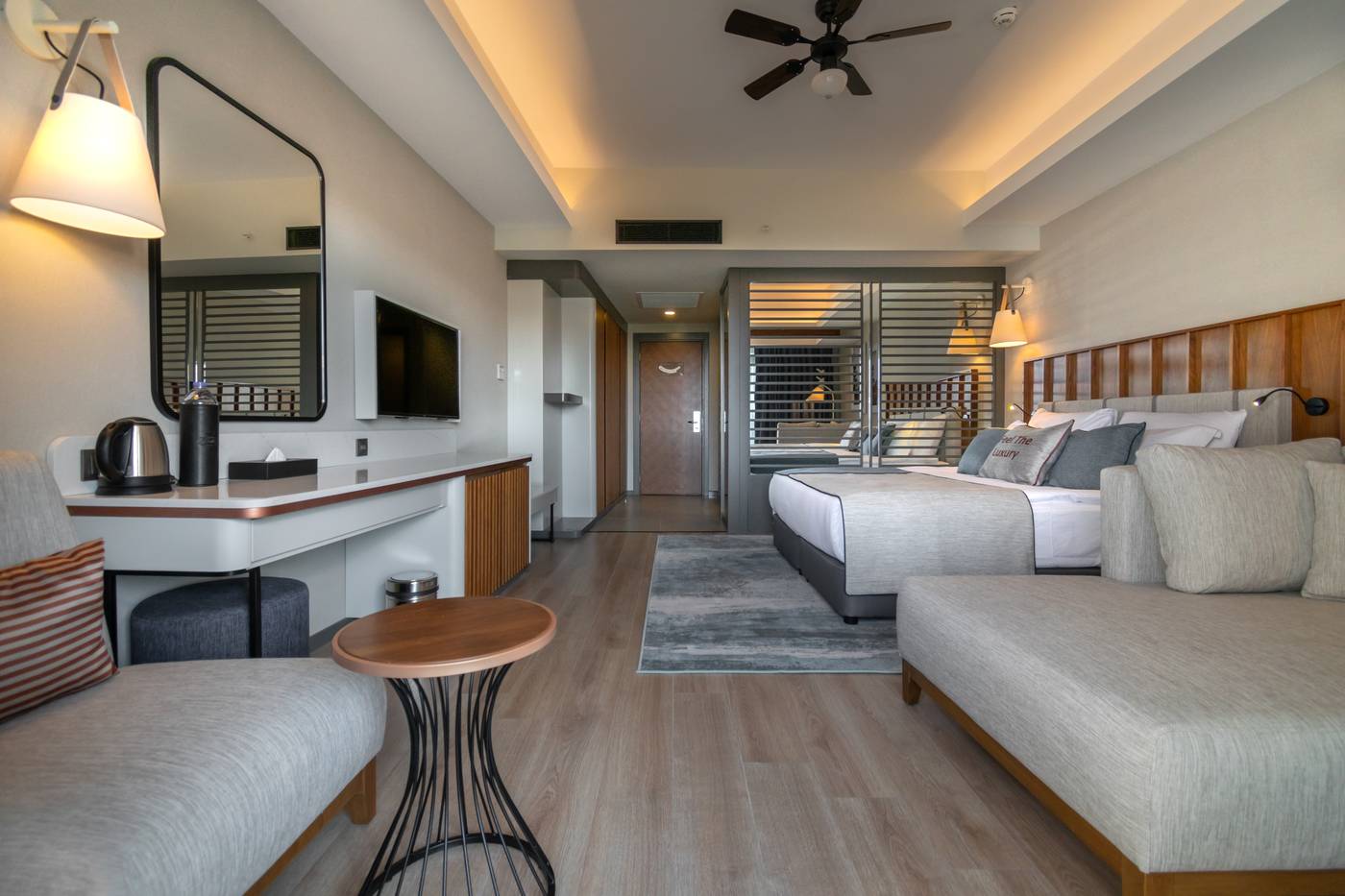 Armas-Bella-Luna-Room-33