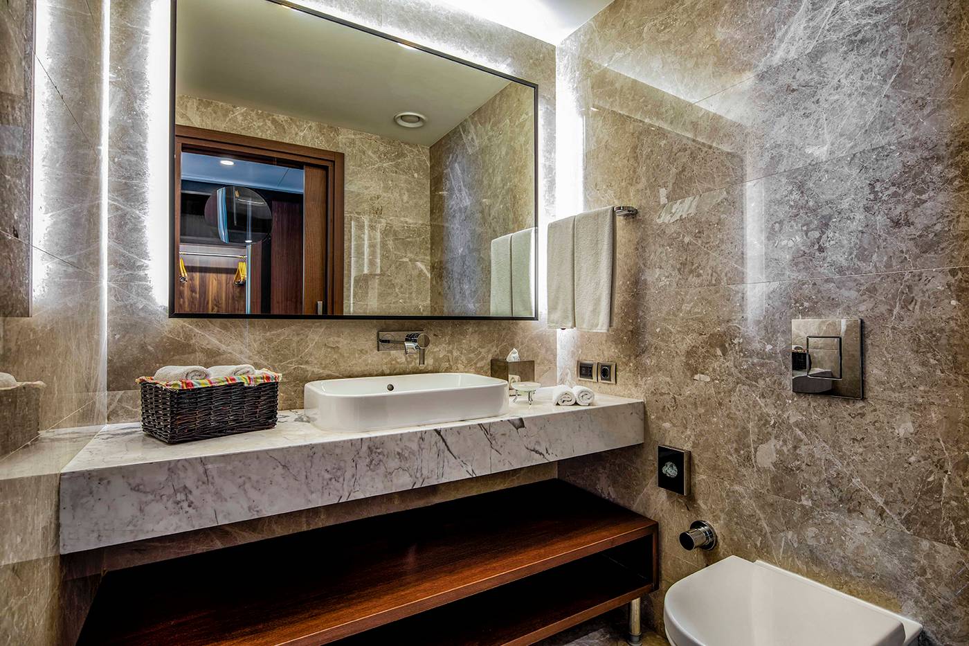 Clarion-Hotel-Istanbul-Golden-Horn-Room-50