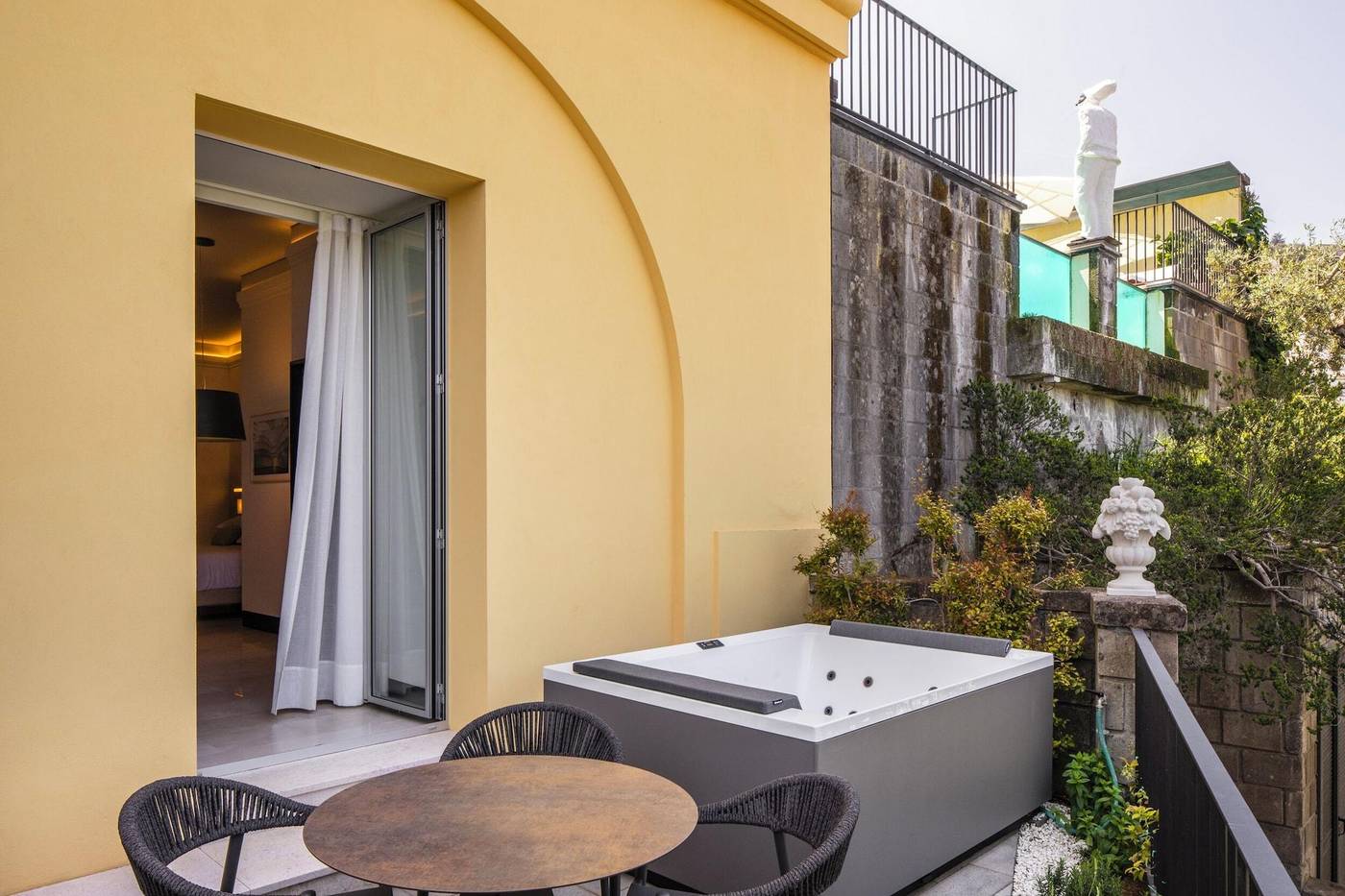 Grand-Hotel-Angiolieri-Room-76