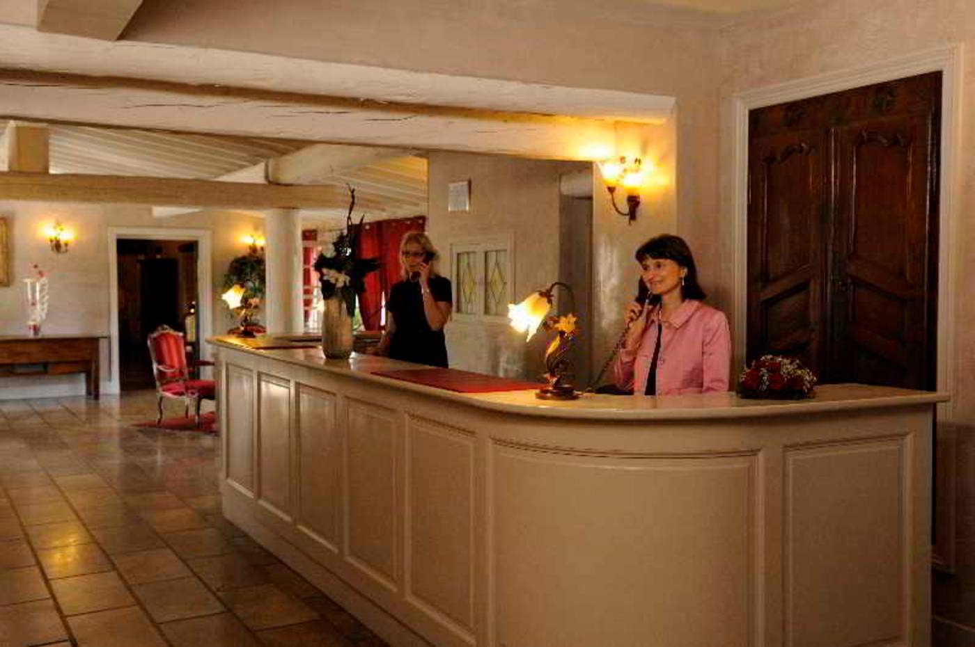 Auberge de Cassagne & Spa-France-LE PONTET AVIGNON-Lobby-2
