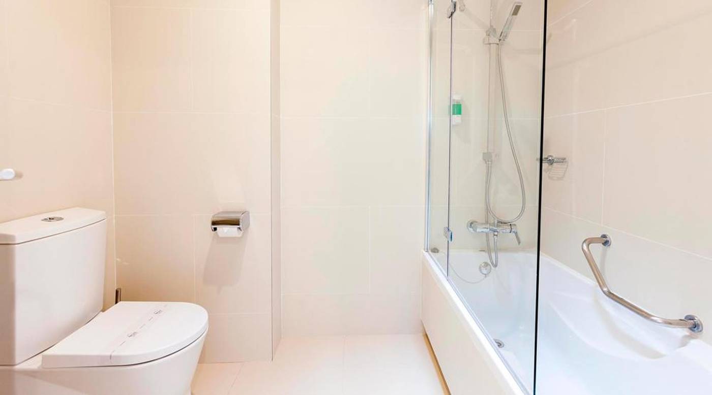 Sirenis-Seaview-Country-Club-Room-35